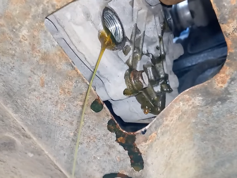 Все подробности по выбору и замене масла в КПП Лада Гранта | bibimot | Дзен