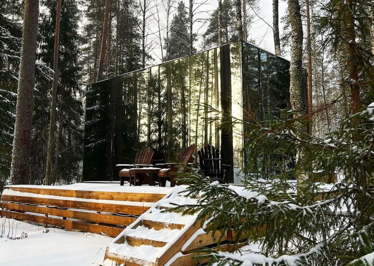 Зеркальный дом в глэмпинге Forest Lake