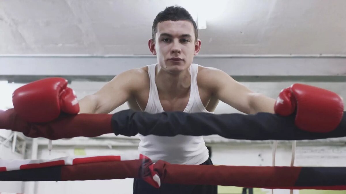     Российских артистов, которые снялись в комедии «Иван Васильевич меняет все», заменили на других. Это коснулось участников «голой» вечеринки блогера Анастасии Ивлеевой. Об этом пишет Telegram-канал Mash.