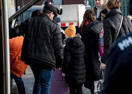    Эстонский депутат возмущён нежеланием Украины забирать своих беженцев на фронт