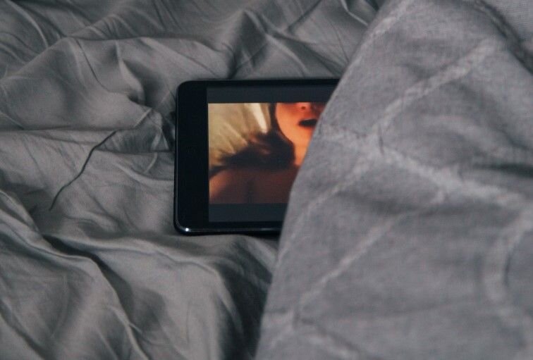    ©charlesdeluvio/unsplash