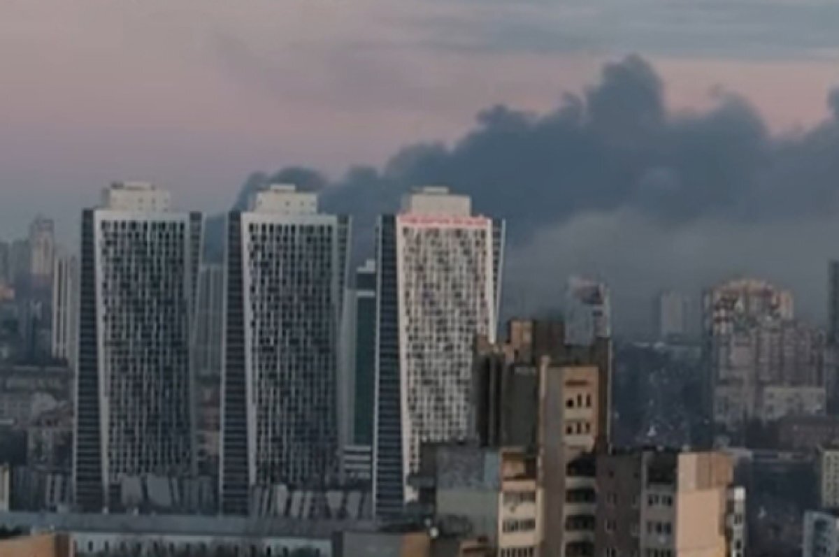    Удар по военным объектам в Киеве.