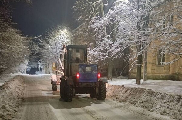     В Иванове дороги будут убирать даже в новогоднюю ночь