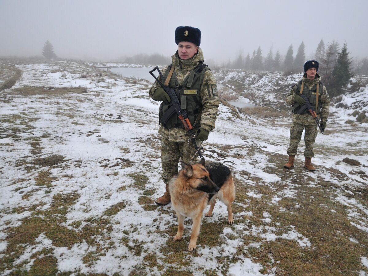    Украинские пограничники© РИА Новости / Стрингер