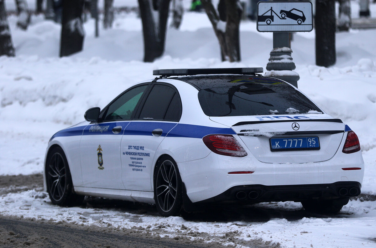 Автомобиль полиции Чечни в Москве | ФотоОхота на автомобили | Дзен