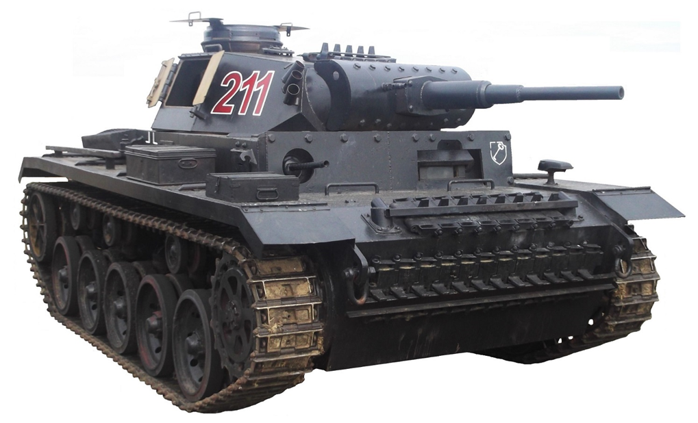 ТТХ Pz Kpfw III Ausf H: Боевая масса - 21,8 т. Броня башни, надстройки и корпуса – 30 мм, дополнительные броневые листы на лоб и корму корпуса и на лоб надстройки - 30 мм. Вооружение: 50-мм KwK38 L/42 и два 7,92-мм MG34.