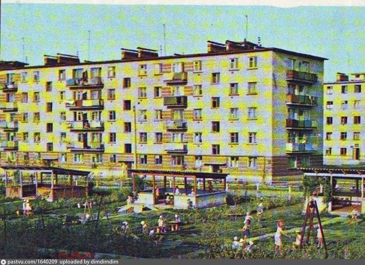 Детский сад на Светотехстрое 1967, Саранск. Открытка "Саранск". Новый микрорайон начал застраиваться пятиэтажками с 1964-66гг. Фото pastvu.com
