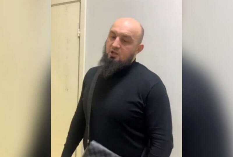    Рустам Абдурапов