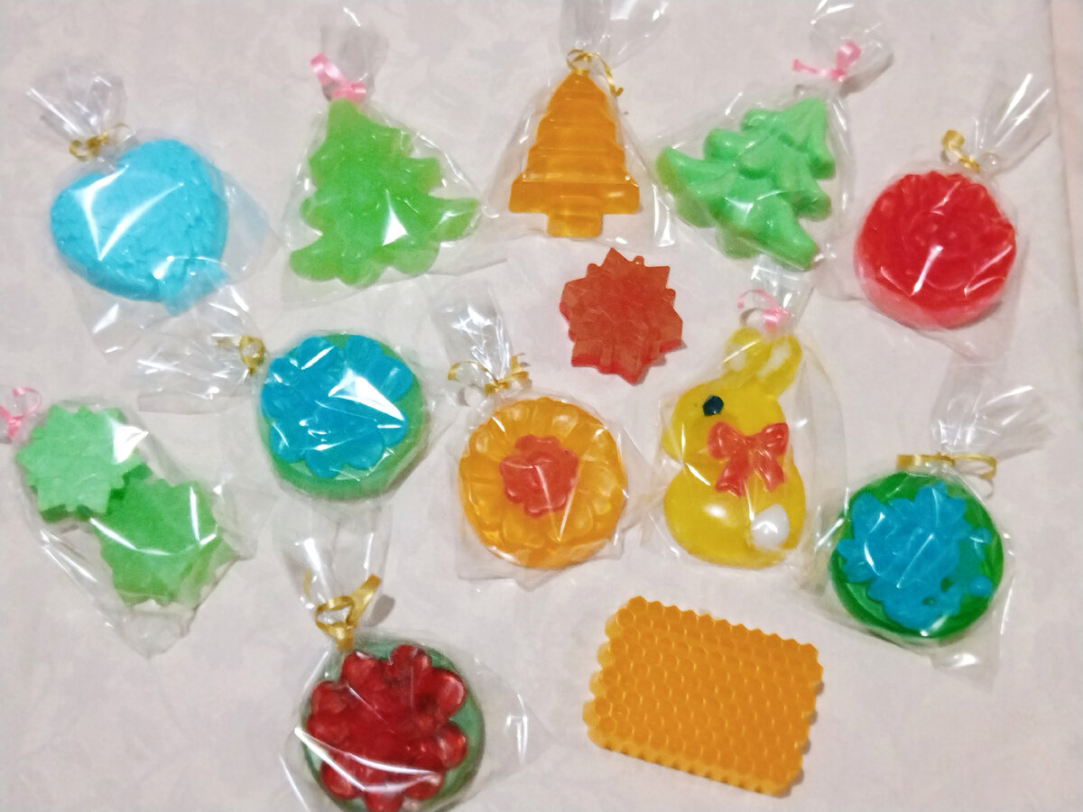 Яркие как елочные игрушки 🎄😊