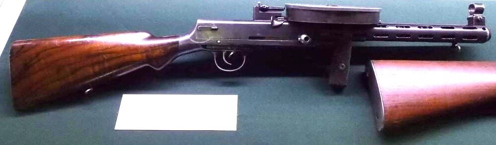 Экспериментальный пистолет-пулемет Дегтярева обр. 1929 года.