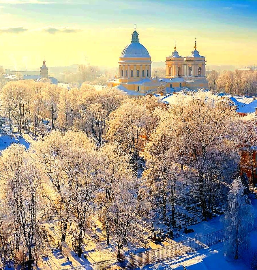 Александро Невская Лавра в Санкт Петербурге