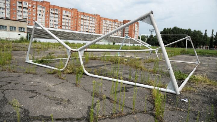 В Москве при пожаре на производстве искусственного камня обрушилась кровля