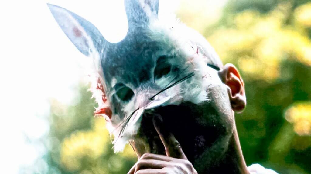 убийство алисы гевцоаой. саша джоли пулеметчица 2022. алиса ты меня убьешь. алису задушили. алису задушили.