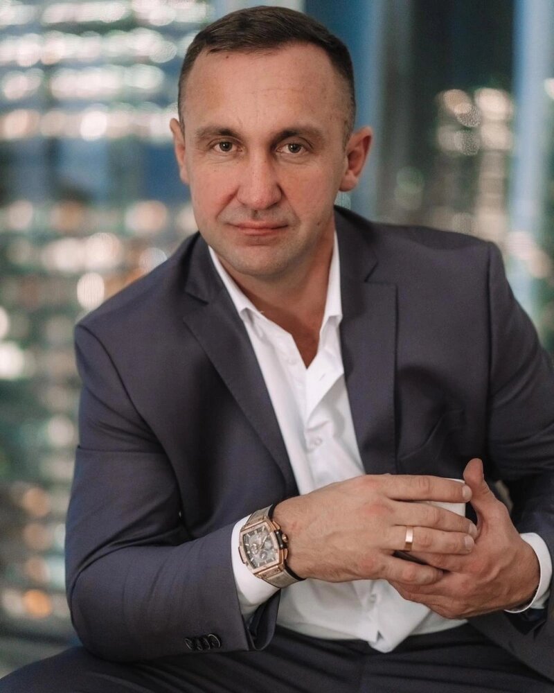 Фото: личный архивЗвездный адвокат Максим Калинов