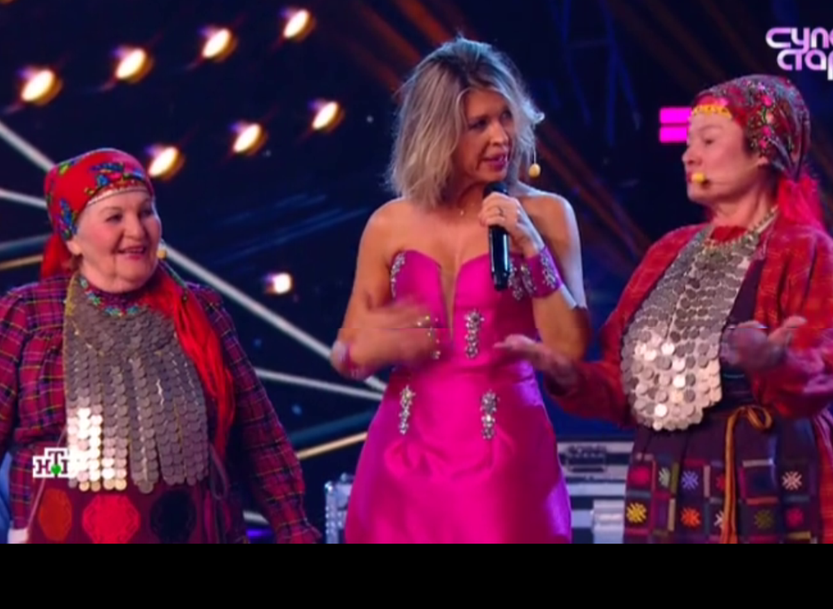 Фото- кадр из шоу "Суперстар". Скриншот- Кинопоток