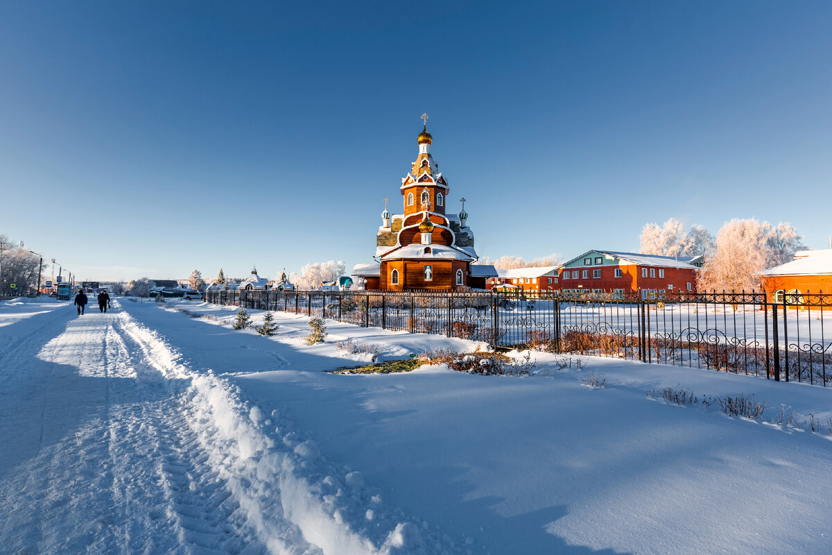 По Бердским улочкам и дворам. Храм Богоявления Господня зимой, ул. Боровая,  111. Декабря 2023 год. | Бердск- мой город. Евгений Мухортов | Дзен