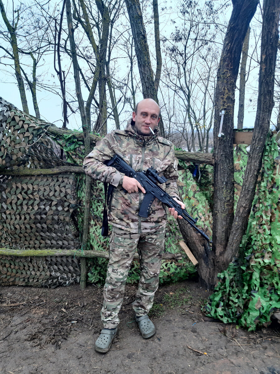 Вот так и живем, немного грязно,немного  холодно, но  мы победим.