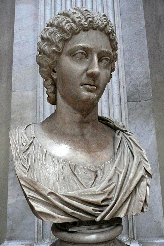 Юлия Меса. Родилась: 7 мая 160 года, Хомс, Сирия. Умерла: 224 год (64 года), Рим, Италия