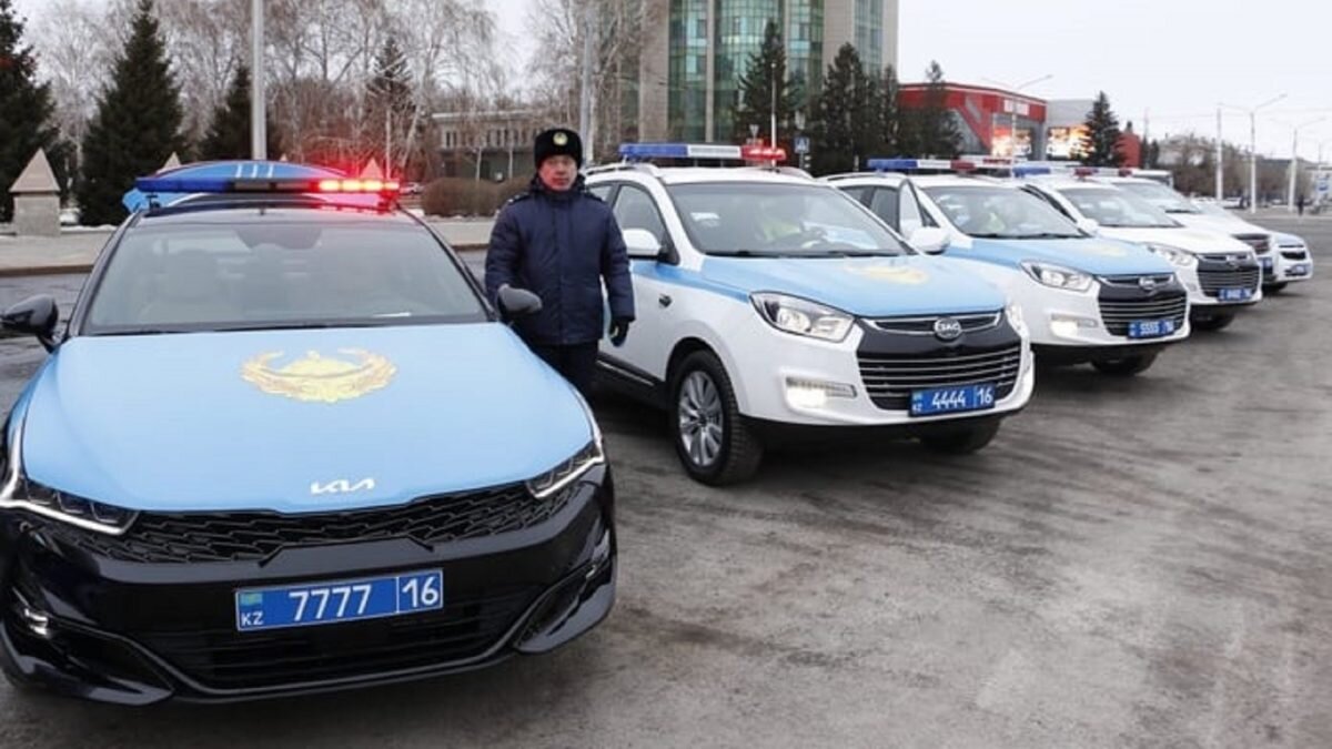 Полицейские ВКО пополнили автопарк 135 новыми авто | Bizmedia.kz | Дзен