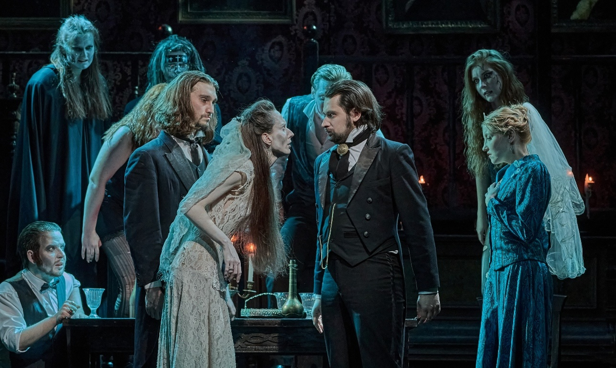 Фото - Валерий Неукрытый, Пермский театр «У Моста»