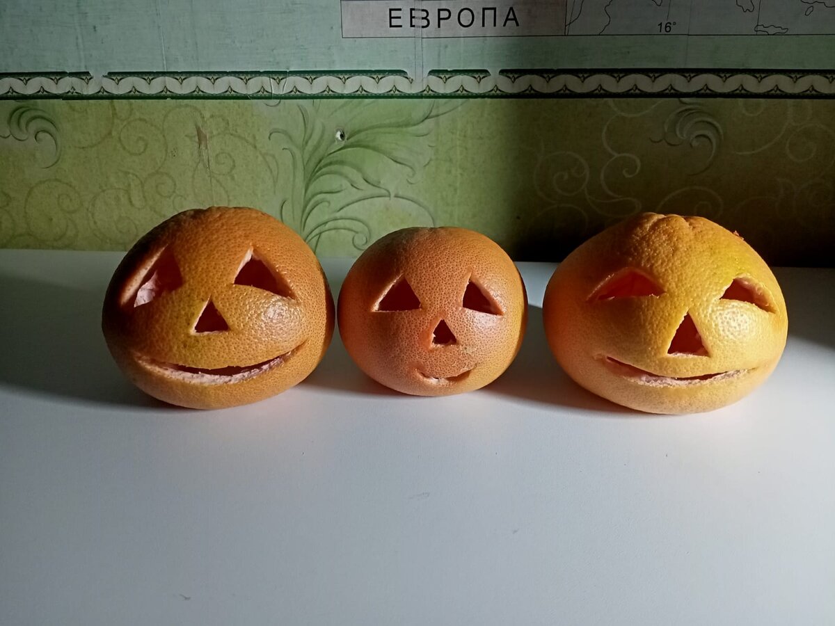 Папа, сын, мама. 