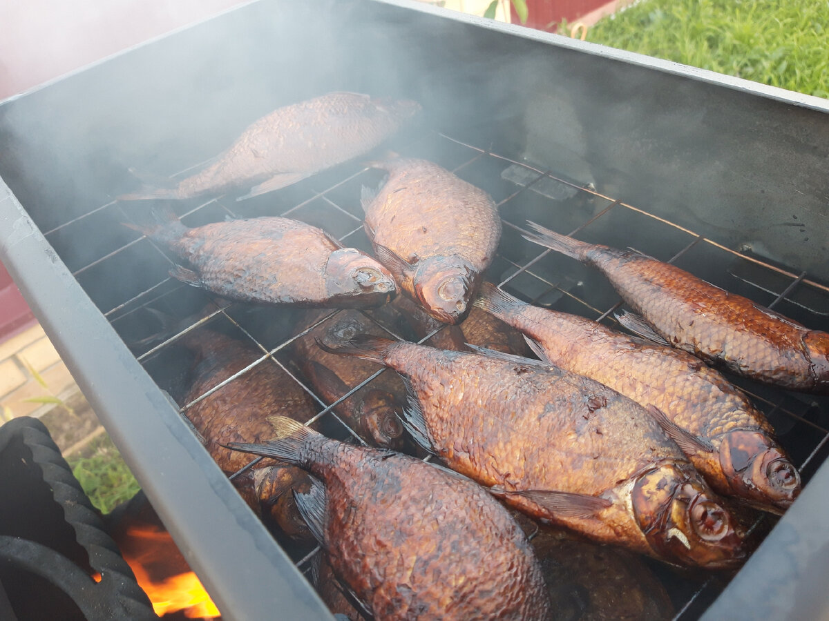 Лещ горячего копчения