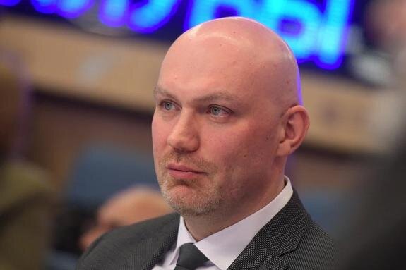    Уволенный из ИФ РАН философ А. Черняев – о «колониальном характере» нашей социально-гуманитарной науки