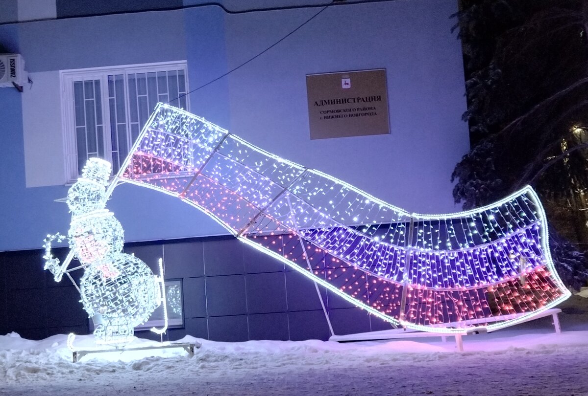 А  этот патриот.