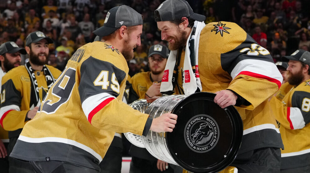    Иван Барбашов помог «Вегасу» войти в историю. Фото: Reuters