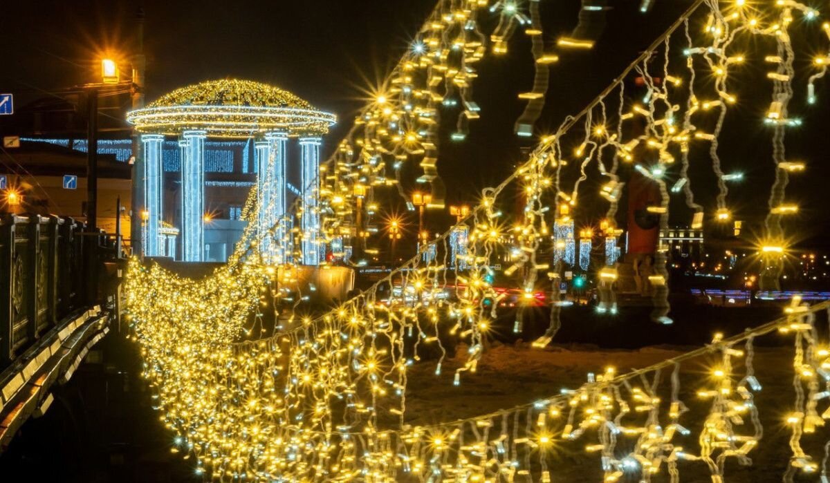     Праздничный Петербург. Источник: spbdnevnik.ru Автор фото: Олег Золото/«Петербургский дневник»