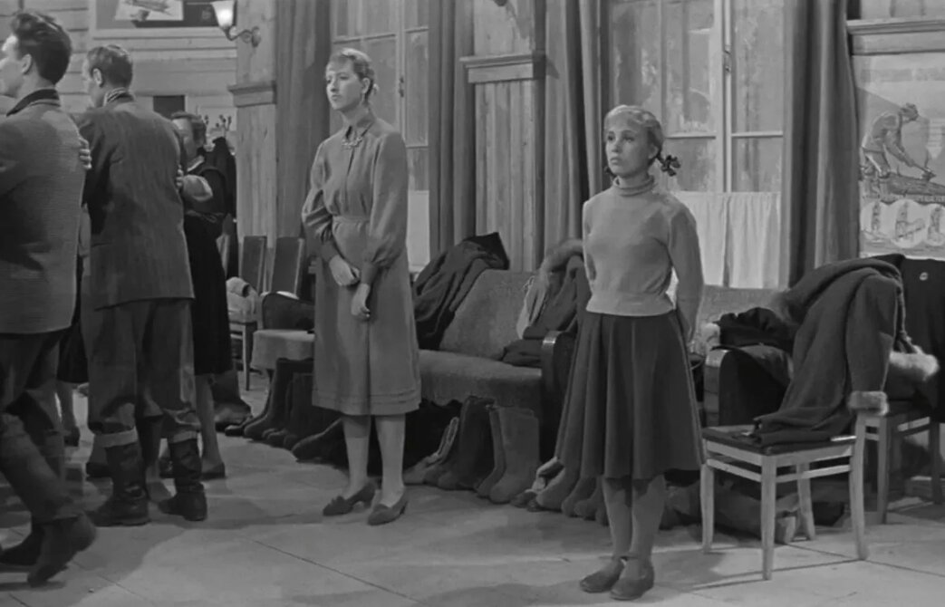 Большие девочки 10 выпуск 1 часть. Ю. Чулюкин «девчата» (1962). Комета Чулюкин.