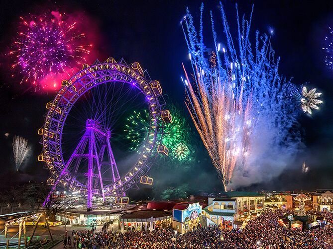 Так выглядел новогодний фейерверк в Венском парке Prater в 2019 году. Источник фото: https://www.vienna.at/silvester-201819-im-wiener-prater-feiern-das-programm/6031750