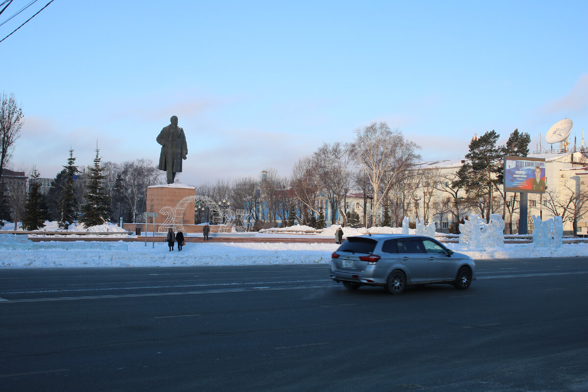 Привокзальная площадь