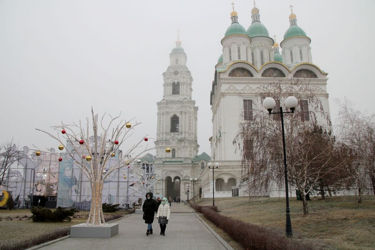 Погода в астрахани зимой. Астрахань было стало. В Астрахани есть зима. Астрахань погода зимой.