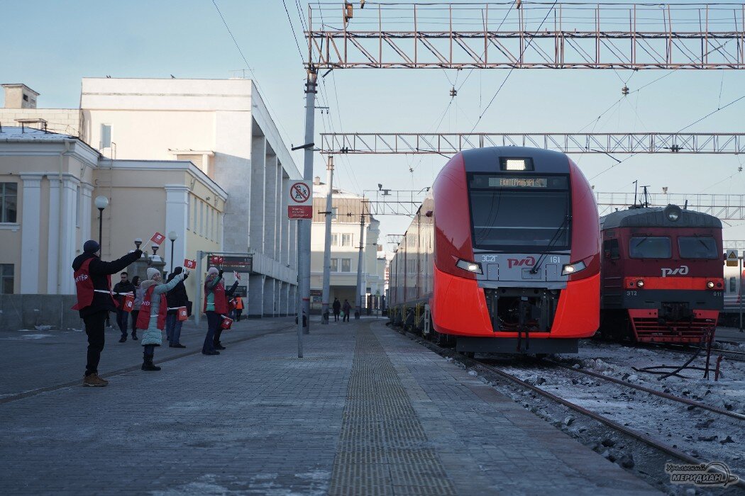 Электрички верх нейвинск екатеринбург расписание на завтра