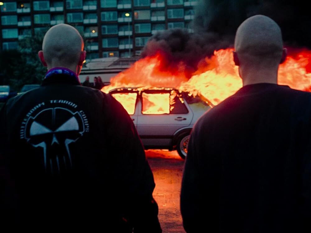 Кадр из фильма Hardcore Never Dies. Режиссер: Йим Таихутту. Оператор: Леннарт Ферстеген. Производство: New Amsterdam Film Company