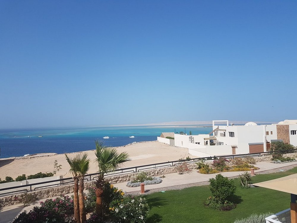 Окрестности Sky View Suites