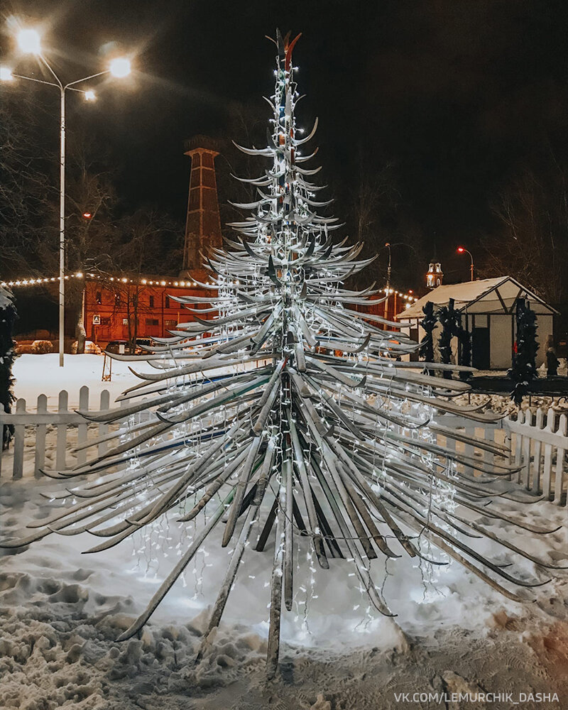 Необычные Новогодние елки со всего мира - ФОТО