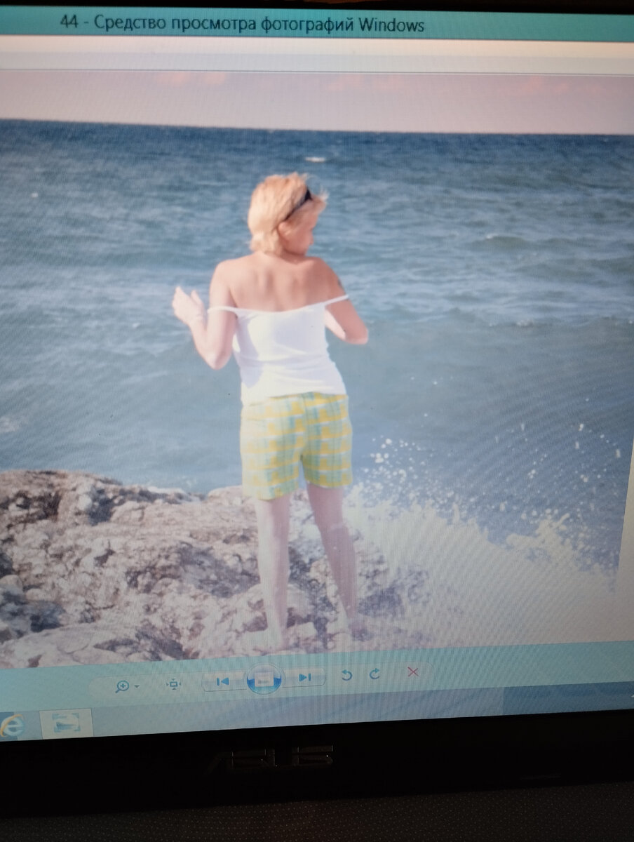 Чуть не смыло в море!!! | Я и пушистики?? | Дзен