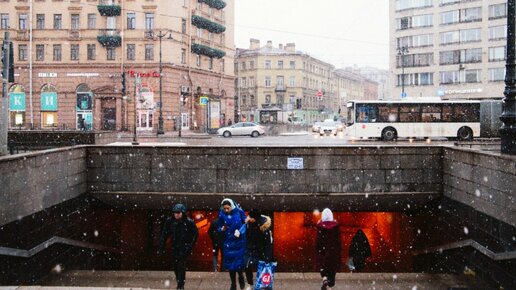 Что ждет российских граждан в 2024 году: разбираем восемь новых законов