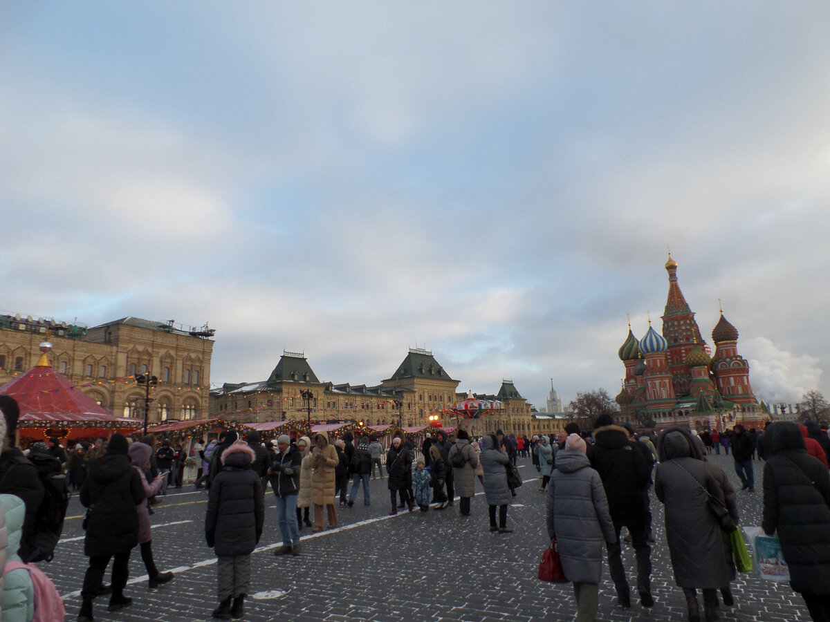 В москве есть красная площадь