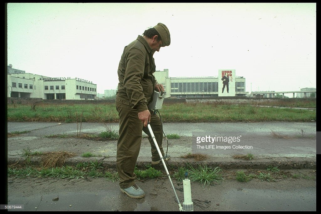 В припяти живут сейчас люди