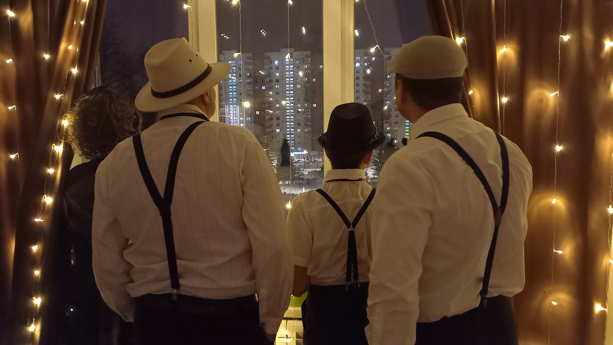 Новогодняя ночь в стиле "великого Гэтсби": смотрим салют