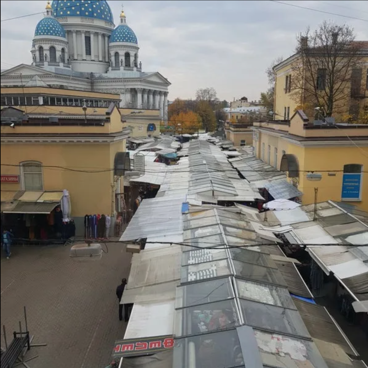 13 известных вещевых рынков Петербурга: достойная замена маркетплейсам с  накрученными ценами | А давай уедем в Питер | Дзен