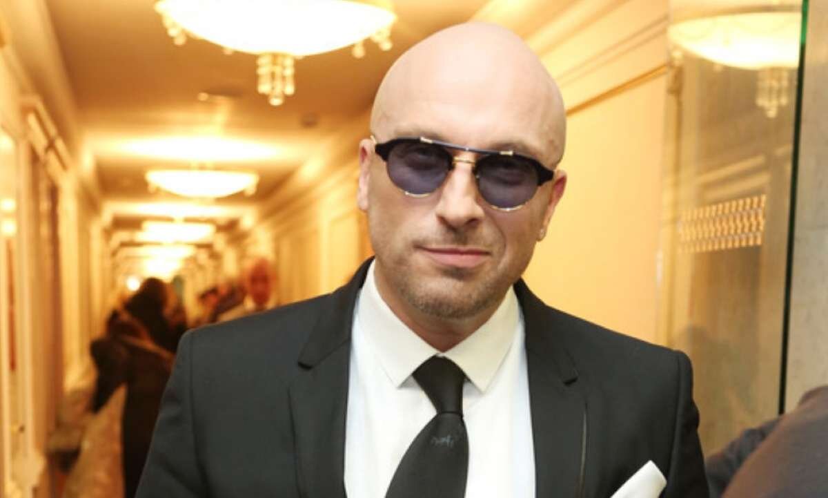     ДМИТРИЙ НАГИЕВ ЛИЛИЯ ШАРЛОВСКАЯ