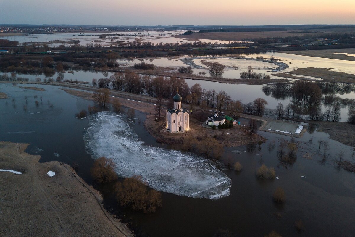 Церковь Покрова на реке Нерли