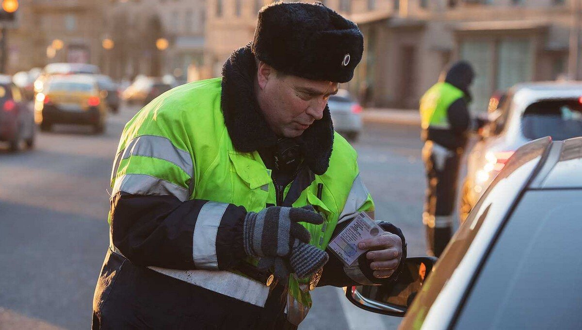 Нарушение правил общения