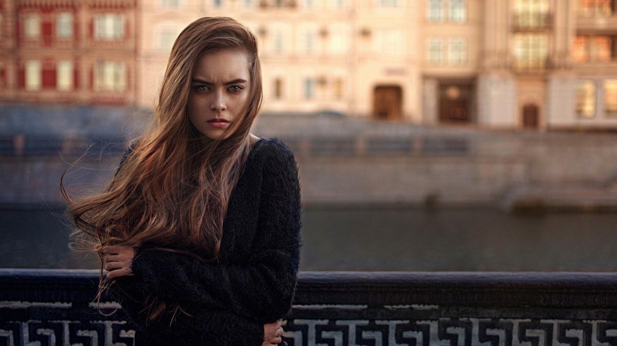    Преждевременные месячные — сигнал для женщины. Фото: 7fon.org