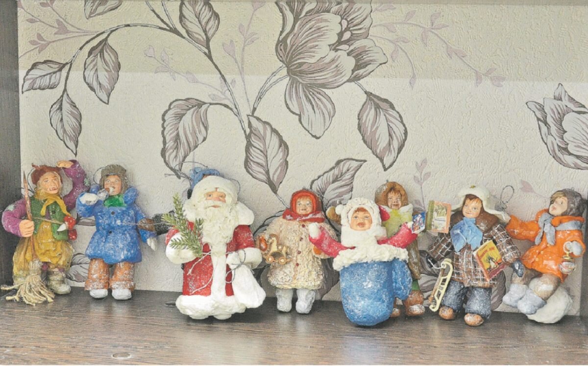    Новогодняя коллекция Елены Мордвинкиной началась с мечты о ватном Деде Морозе из детства