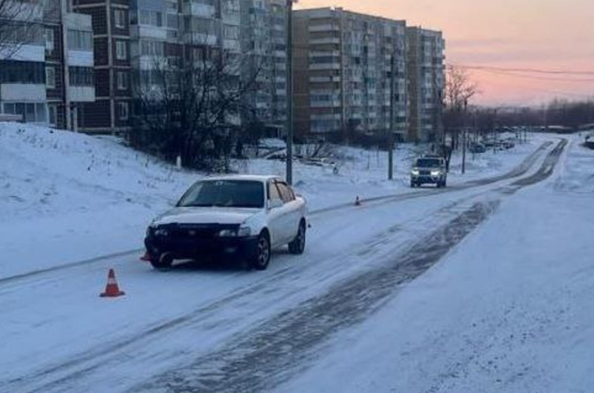    В Хабаровском крае машина сбила 11-летнего ребёнка, перебегавшего дорогу